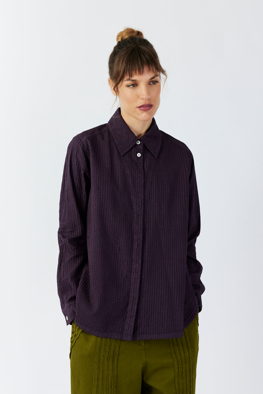 LAPEL PLEAT SHIRT