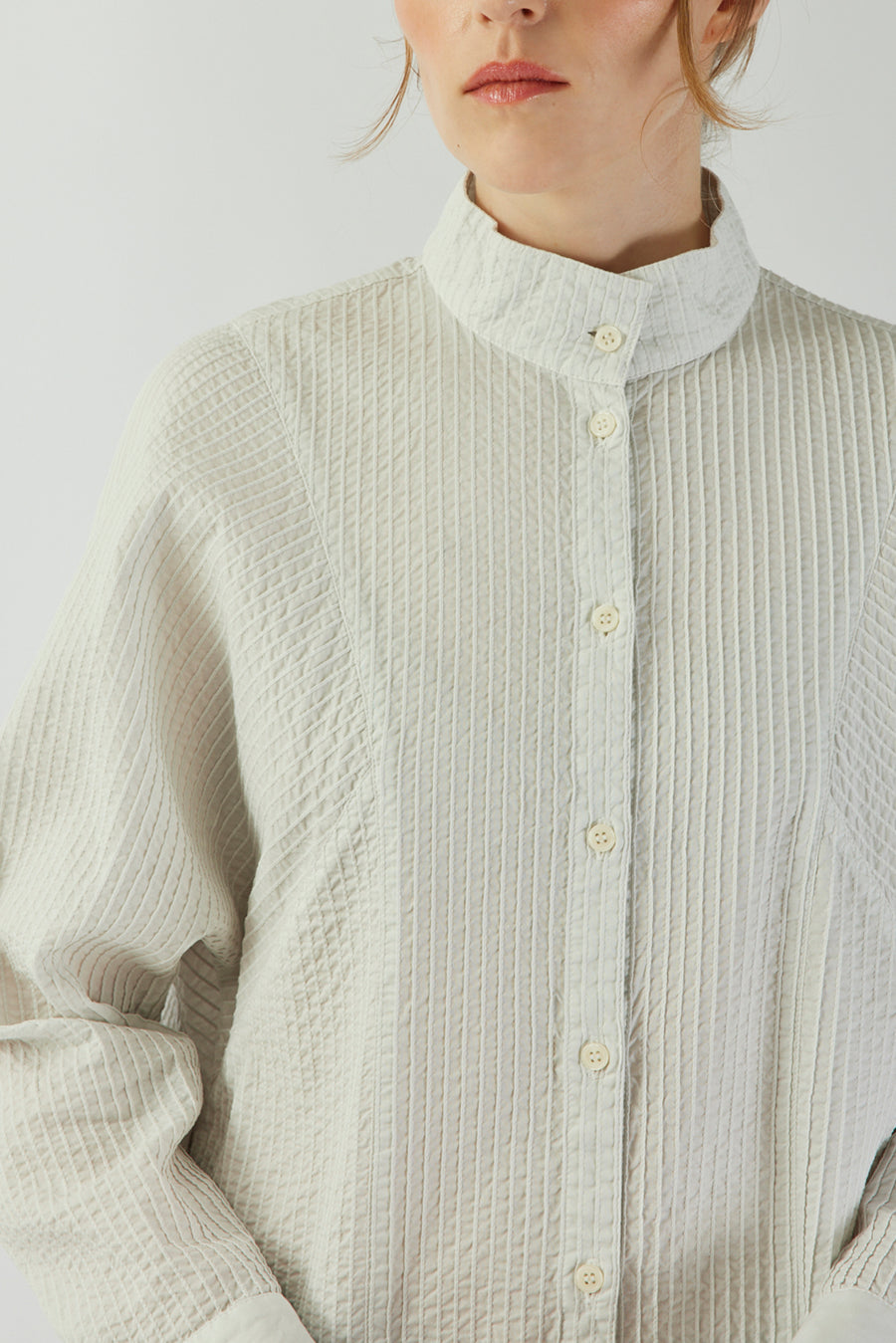 INSET SLEEVE SHIRT