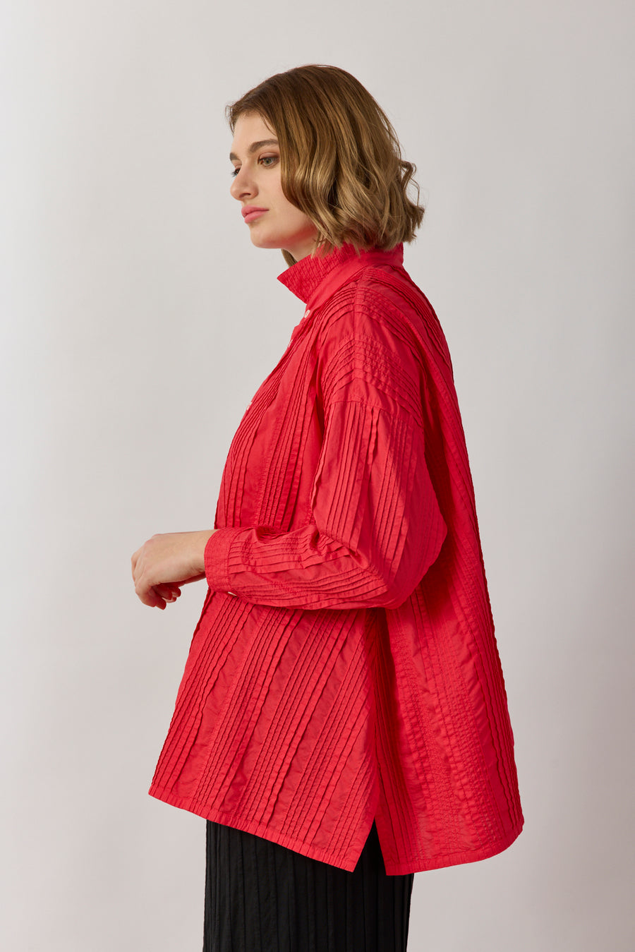 PLEATED OVERSHIRT