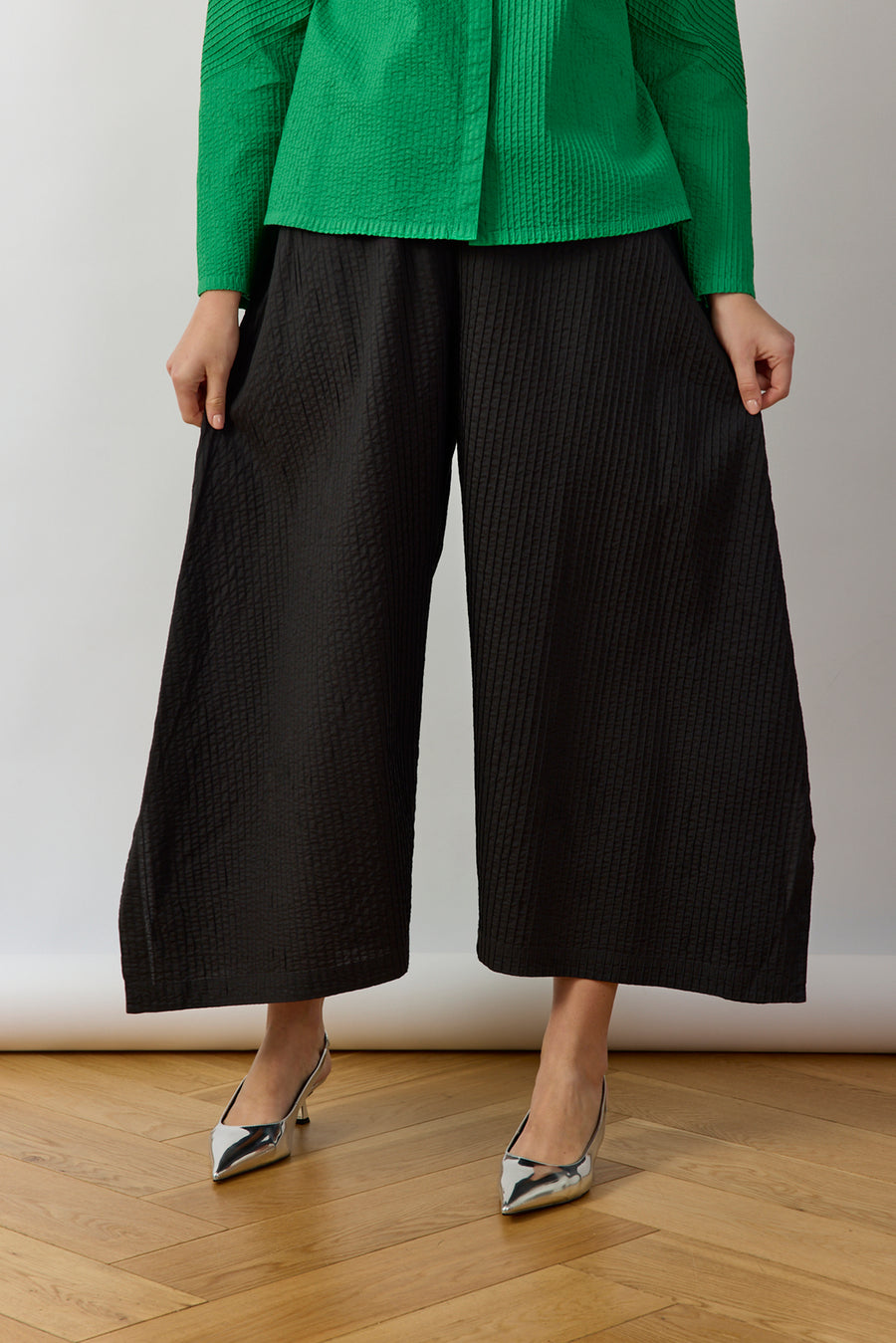 LONG-LENGTH HANKACHI TROUSERS