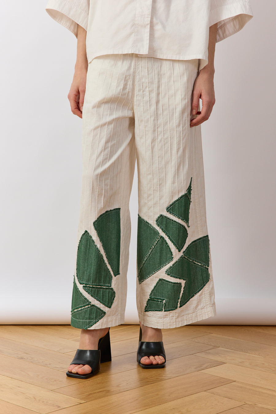 KIRI APPLIQUE TROUSER