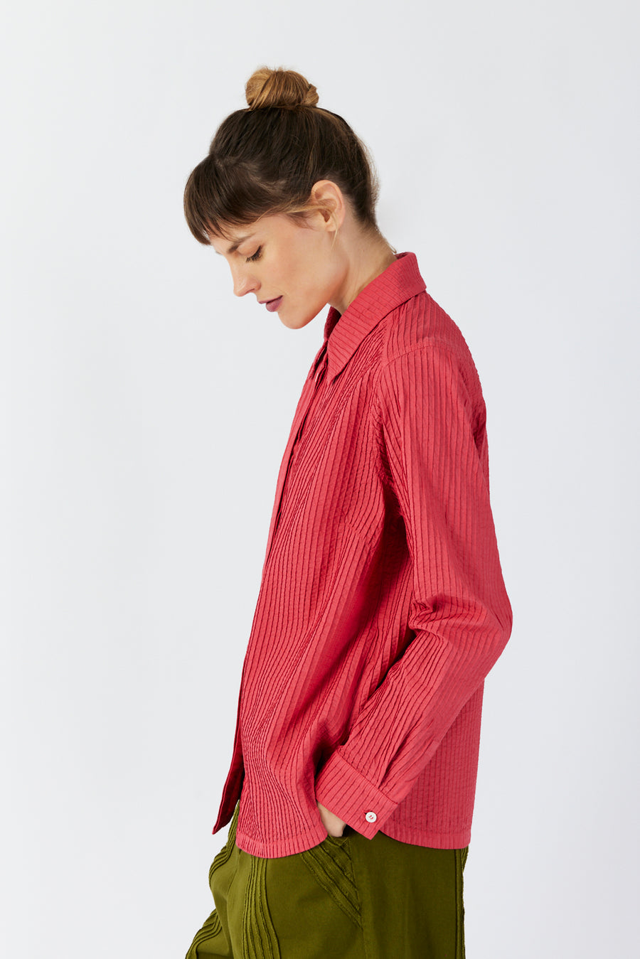 LAPEL PLEAT SHIRT