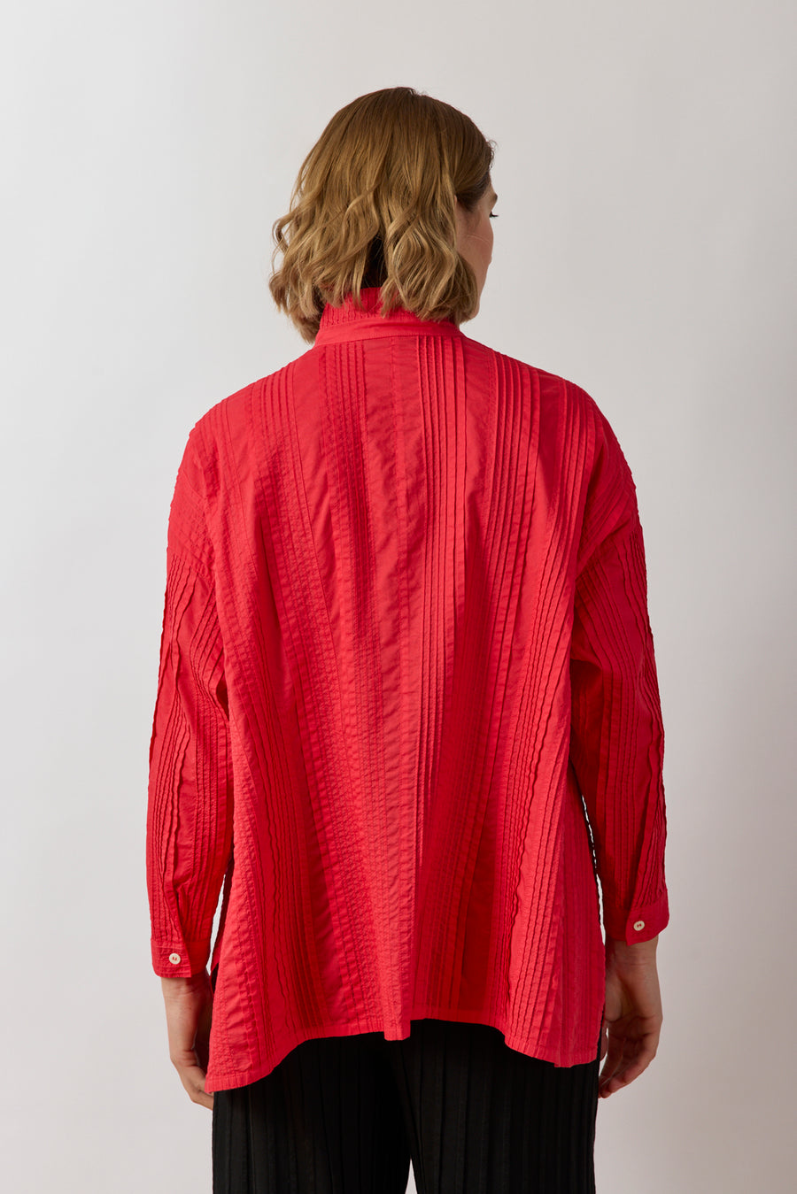 PLEATED OVERSHIRT