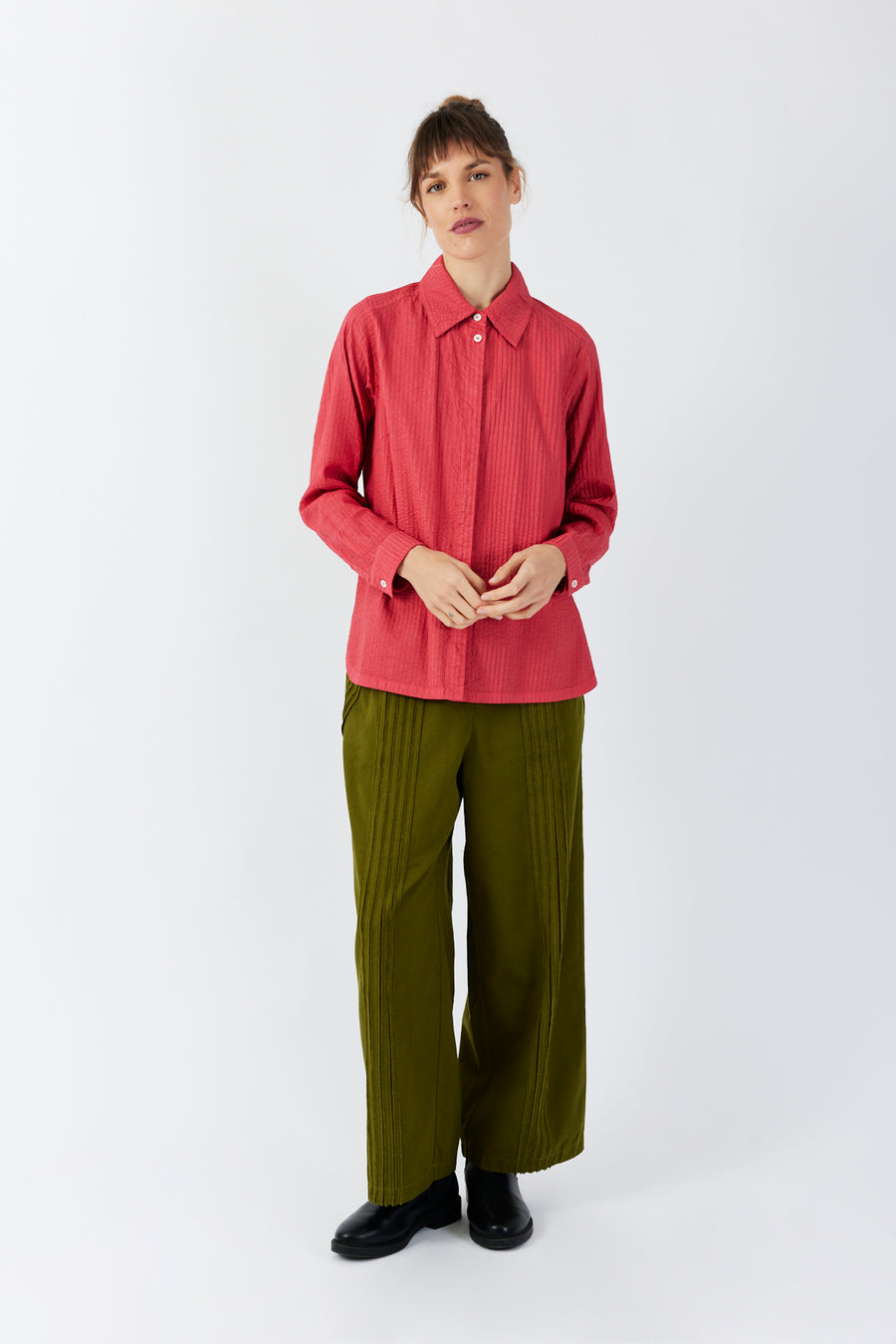 LAPEL PLEAT SHIRT