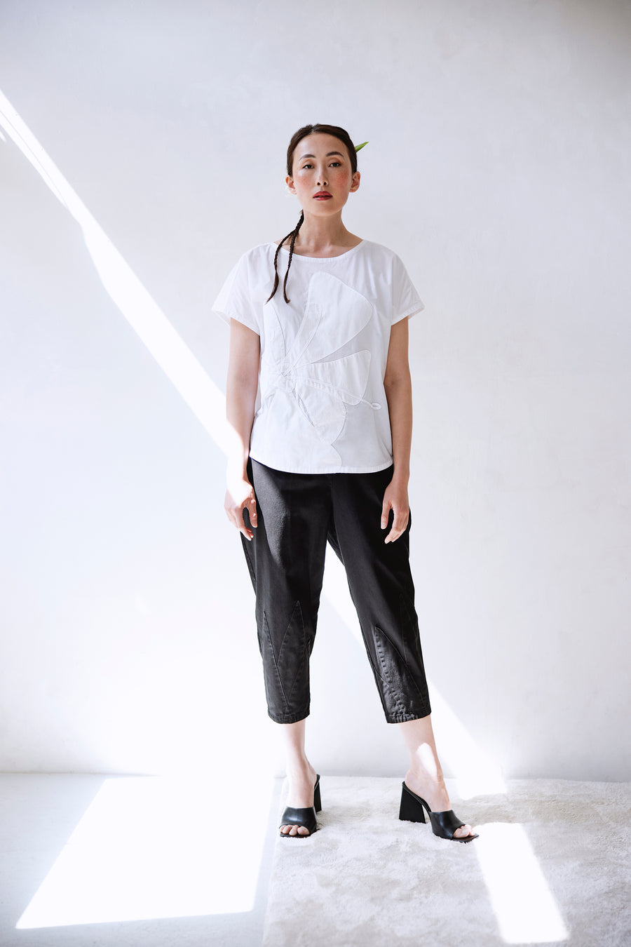 HANA BLACK TROUSERS